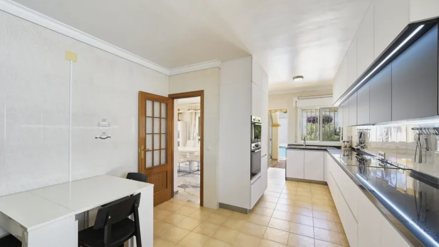 Сasa de 4 dormitorios en Benalmádena, Spain No. 31189 № 8