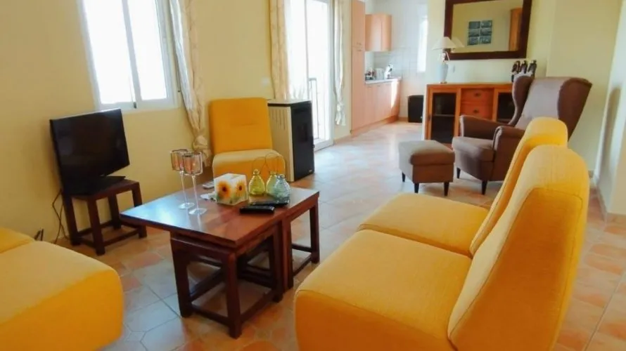 Villa de 8 dormitorios en Maryvilla, Spain No. 30879 № 4