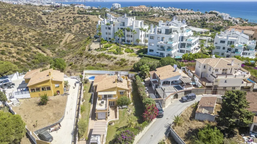 Сasa de 3 dormitorios en Mijas Costa, Spain No. 31144 № 3