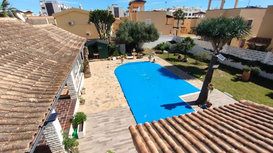 Сasa de 209m² en Alicante, Spain No. 31241 № 16