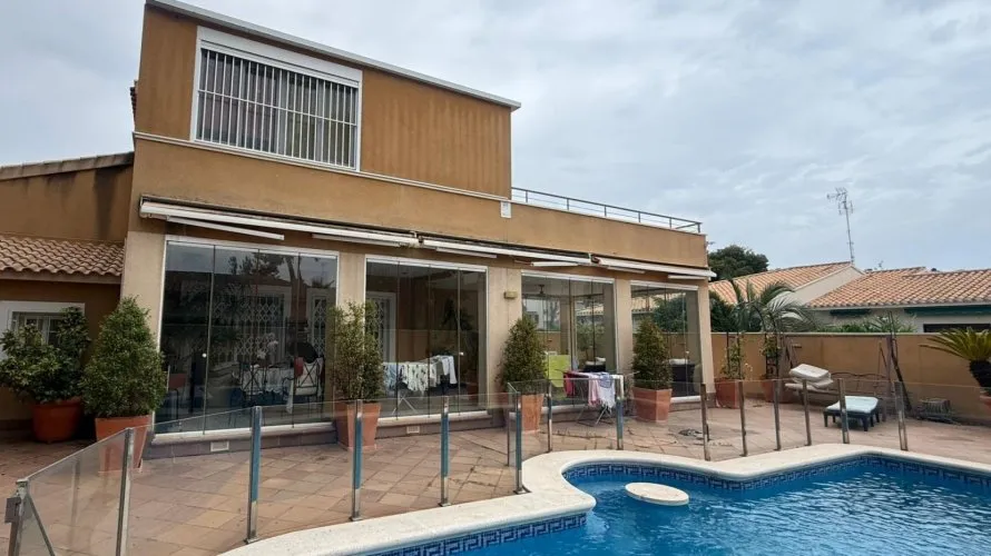 Сasa de 5 dormitorios en Dehesa De Campoamor, Spain No. 31033 № 15