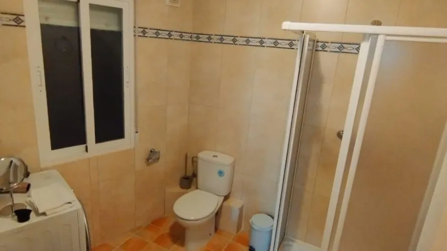 Villa de 8 dormitorios en Maryvilla, Spain No. 30879 № 17