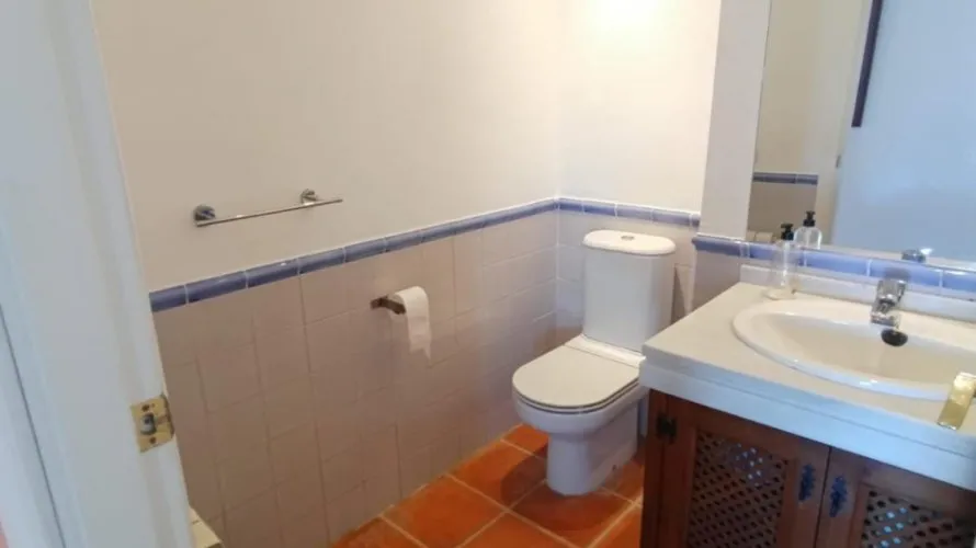 Villa de 5 dormitorios en Sotogrande, Spain No. 30596 № 5