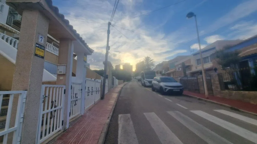 Bungalow de en La Mata, Spain No. 31204 № 24