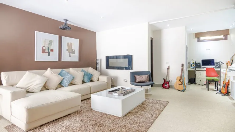 Villa de 5 dormitorios en Marbella, Spain No. 30580 № 15