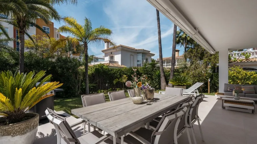 Сasa de 4 dormitorios en Estepona, Spain No. 31037 № 17