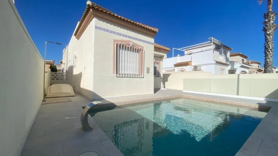 Villa de 2 dormitorios en Torreblanca, Spain No. 31102 № 8