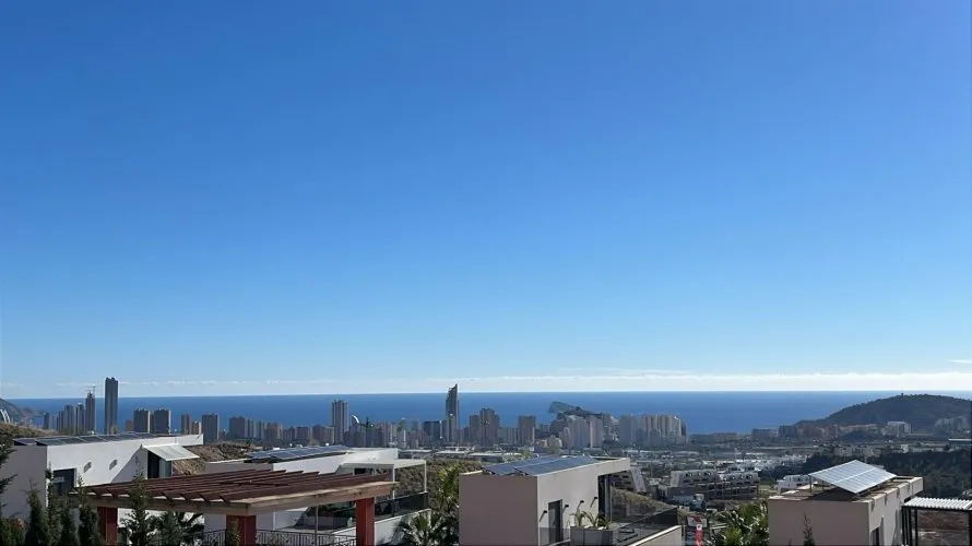 Villa de 3 dormitorios en Finestrat, Spain No. 31219 № 1