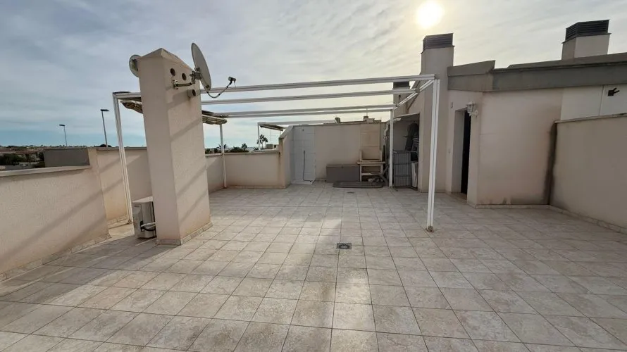 Bungalow de 63m² en Torrevieja, Spain No. 31218 № 23