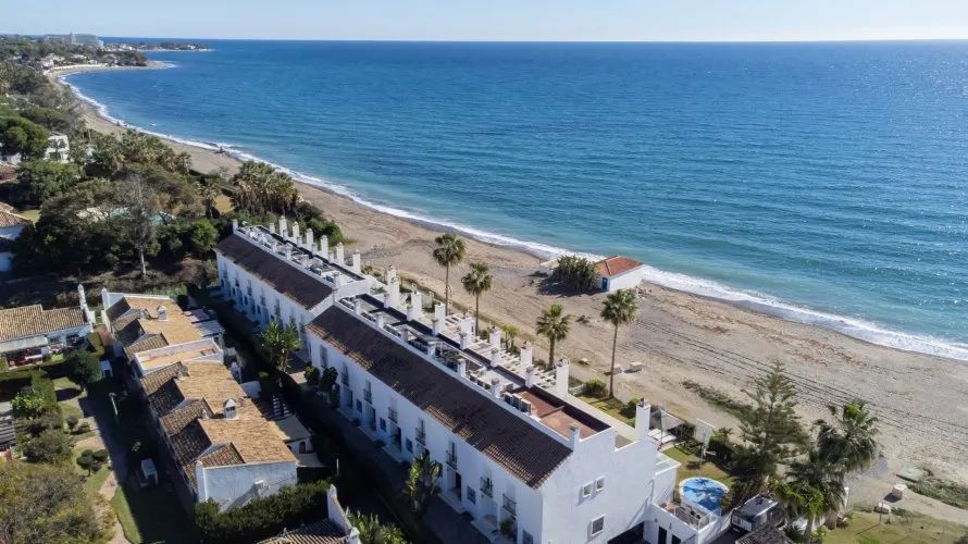 Casa adosada de 3 dormitorios en Estepona, Spain No. 30569 № 14