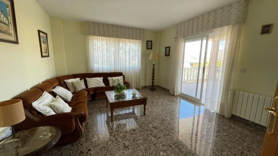 Villa de 4 dormitorios en Villajoyosa, Spain No. 30873 № 12