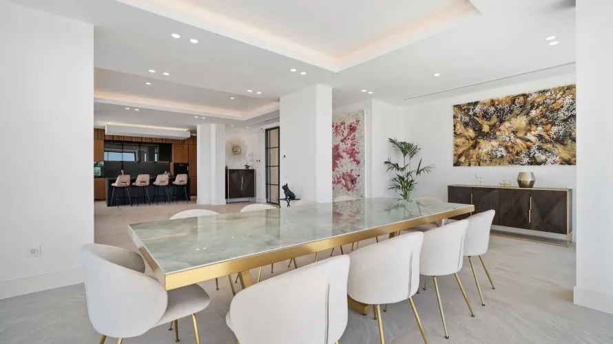 Villa de 4 dormitorios en Río Real, Spain No. 30497 № 19