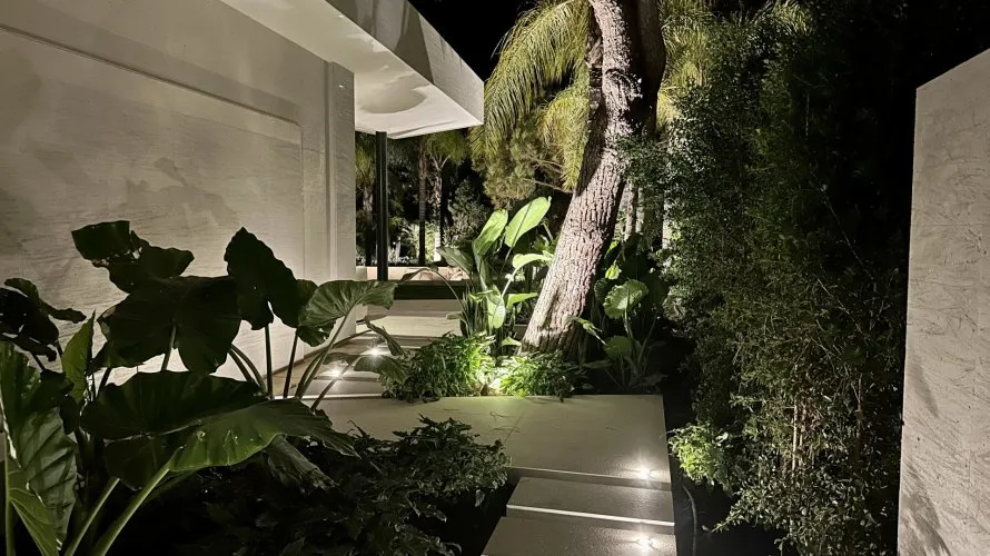 Villa de 5 dormitorios en Marbella, Spain No. 30773 № 9