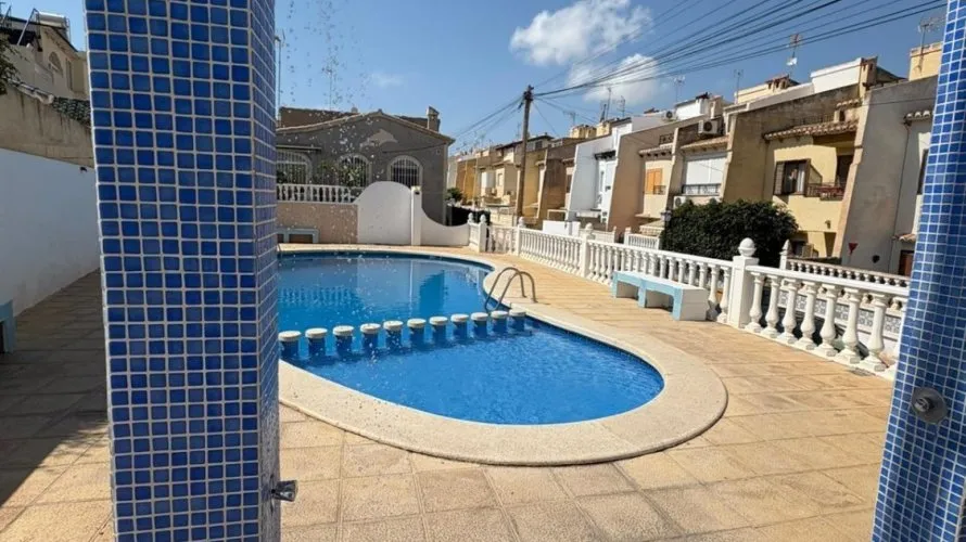 Сasa de 3 dormitorios en Torrevieja, Spain No. 31099 № 19