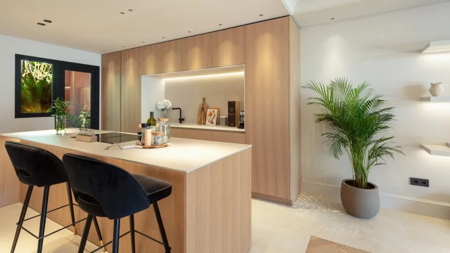 Casa adosada de 4 dormitorios en Marbella, Spain No. 30493 № 17