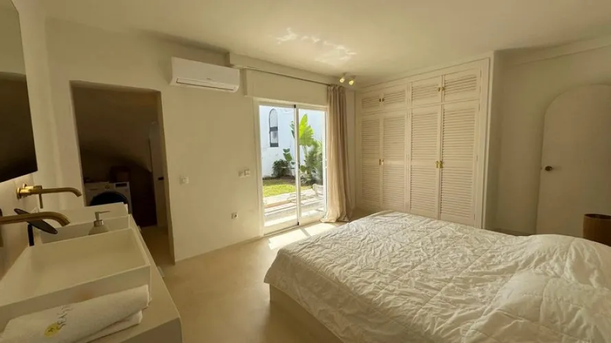 Casa adosada de 2 dormitorios en Marbella, Spain No. 30994 № 17