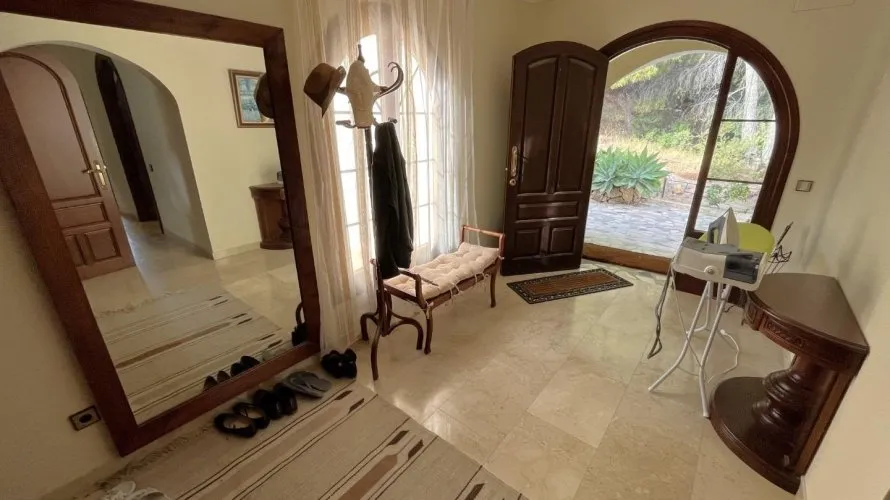 Villa de 4 dormitorios en Altea La Vella, Spain No. 30932 № 19