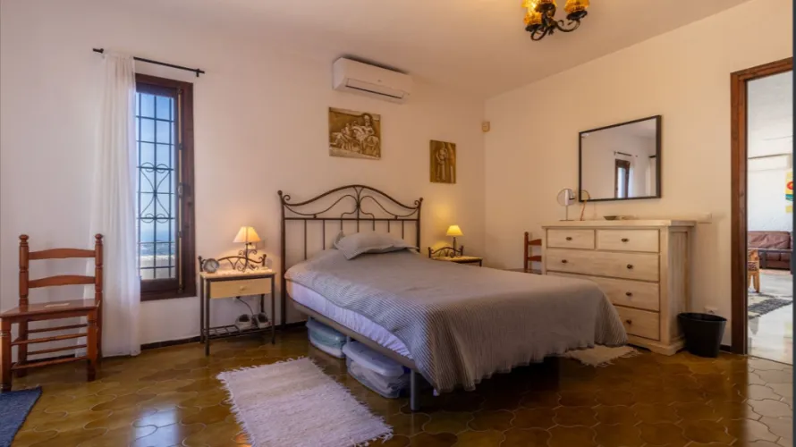 Villa de 4 dormitorios en Mijas Costa, Spain No. 31077 № 24