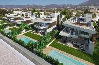 Villa de 4 dormitorios en Marbella, Spain No. 30481