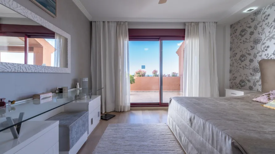 Casa adosada de 3 dormitorios en Estepona, Spain No. 31056 № 10