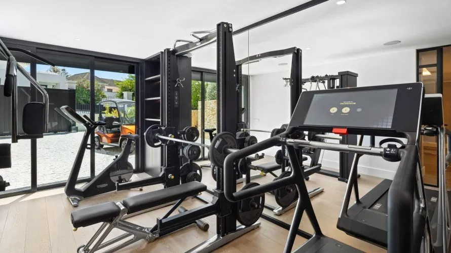 Villa de 5 dormitorios en Nueva Andalucía, Spain No. 30729 № 25