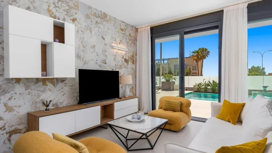 Villa de 4 dormitorios en Campoamor, Spain No. 30705 № 11