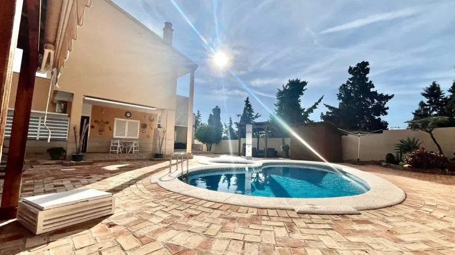 Villa de 4 dormitorios en Torrevieja, Spain No. 31260 № 9