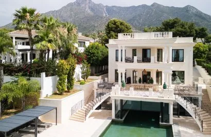 Сasa de 8 dormitorios en Marbella, Spain No. 31062