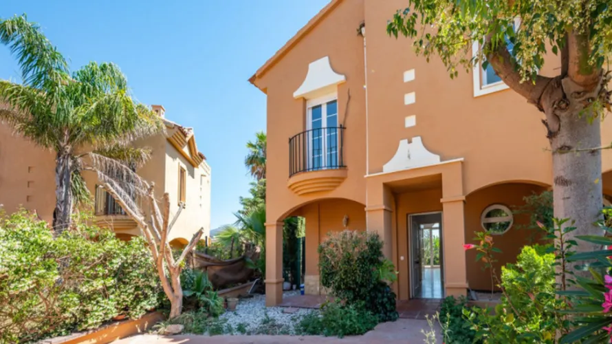 Casa adosada de 3 dormitorios en Mijas Costa, Spain No. 31136 № 26