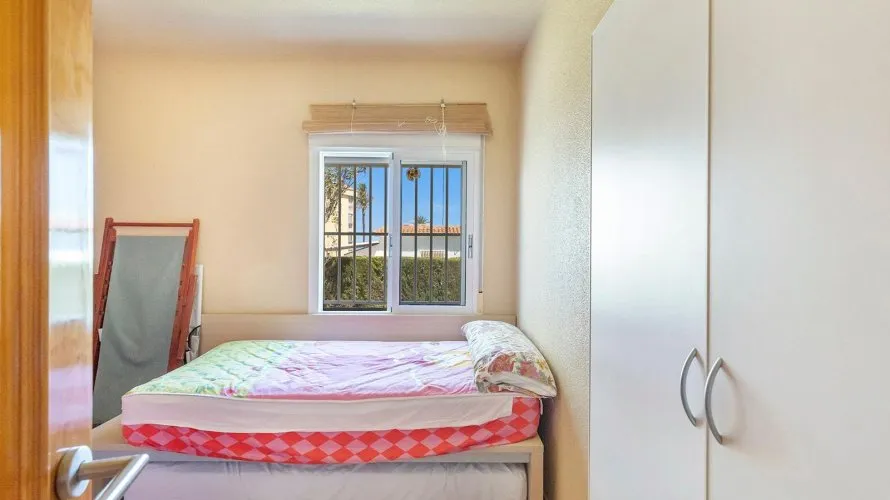 Villa de 4 dormitorios en Torrevieja, Spain No. 31177 № 6