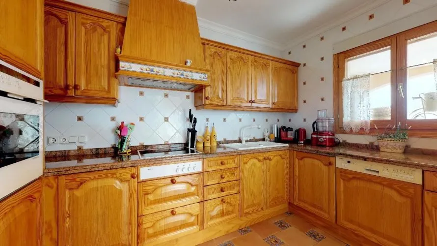 Villa de 7 dormitorios en Maryvilla, Spain No. 30871 № 8