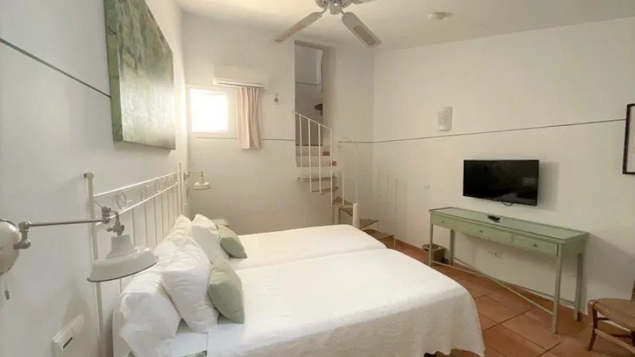 Villa de 8 dormitorios en Marbella, Spain No. 30586 № 16