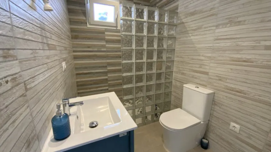 Villa de 4 dormitorios en Marbella, Spain No. 30595 № 10