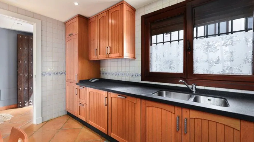 Casa adosada de 3 dormitorios en Casares, Spain No. 30731 № 21