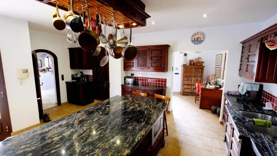 Villa de 4 dormitorios en Fustera, Spain No. 30822 № 10