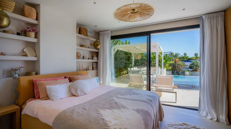 Villa de 5 dormitorios en Marbella, Spain No. 30550 № 13