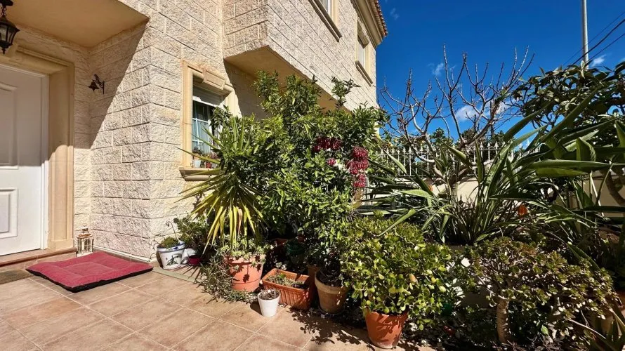 Сasa de 4 dormitorios en L'Alfàs del Pi, Spain No. 31007 № 12