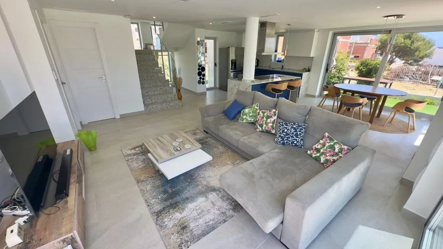 Villa de 3 dormitorios en Finestrat, Spain No. 30651 № 18