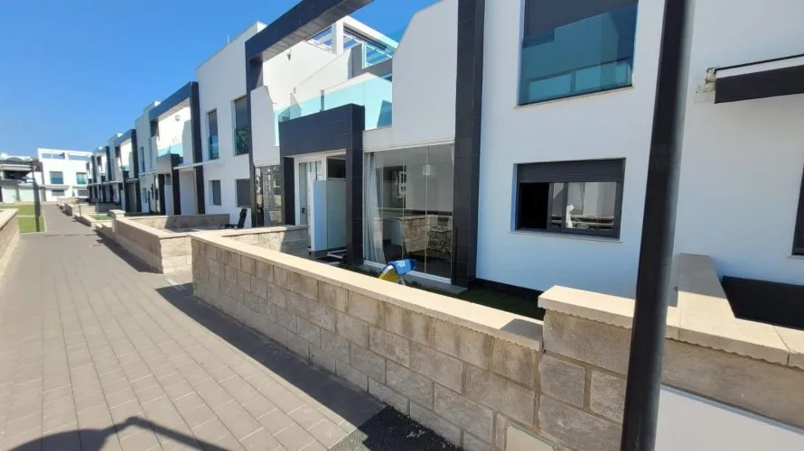 Bungalow de 2 dormitorios en La Zenia, Spain No. 31216 № 17