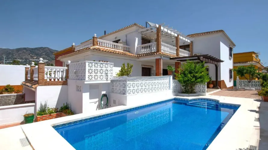Villa de 5 dormitorios en Mijas, Spain No. 31076 № 28