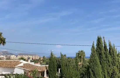 Villa de 4 dormitorios en L'Alfàs del Pi, Spain No. 30907