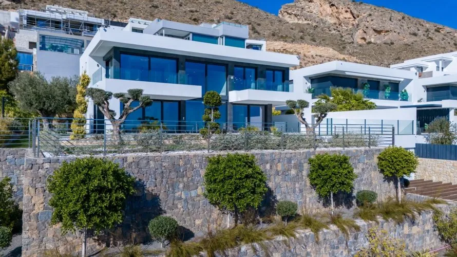 Villa de 7 dormitorios en Finestrat, Spain No. 30993 № 28