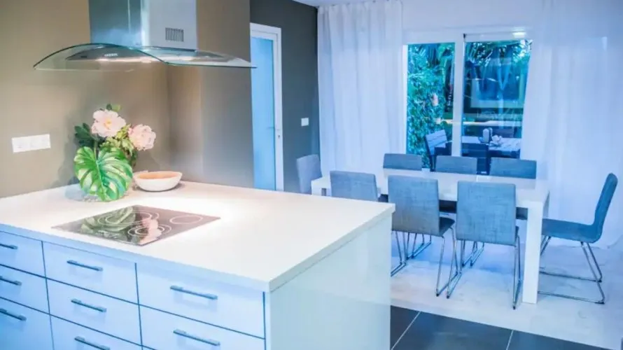 Villa de 4 dormitorios en Albir, España No. 31999 № 15