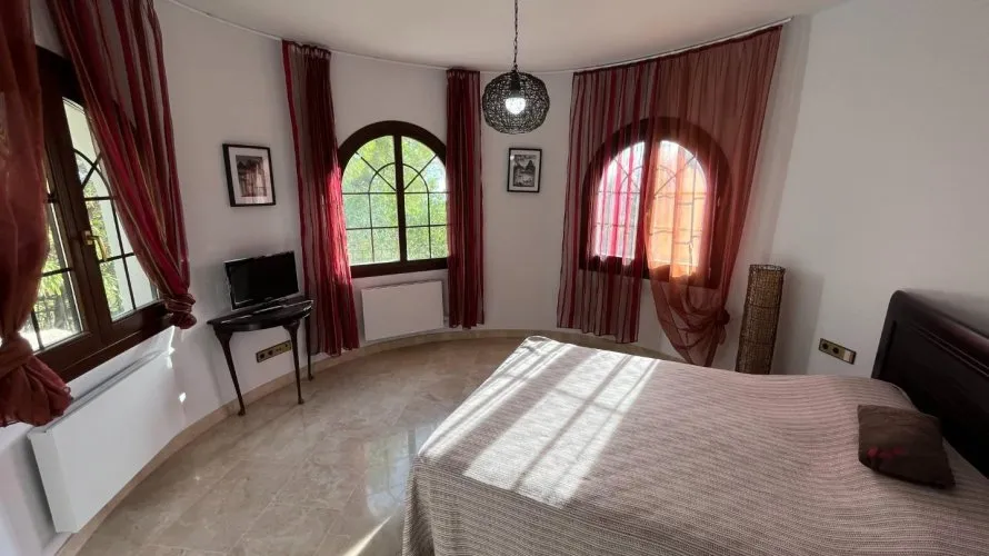 Villa de 4 dormitorios en Altea La Vella, España No. 31973 № 13