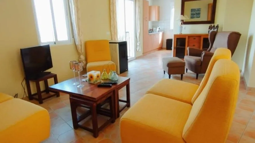 Villa de 8 dormitorios en Maryvilla, España No. 31911 № 24