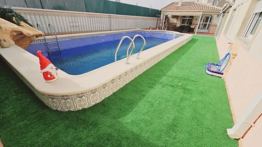 Villa de 5 dormitorios en Torrevieja, España No. 32081 № 21