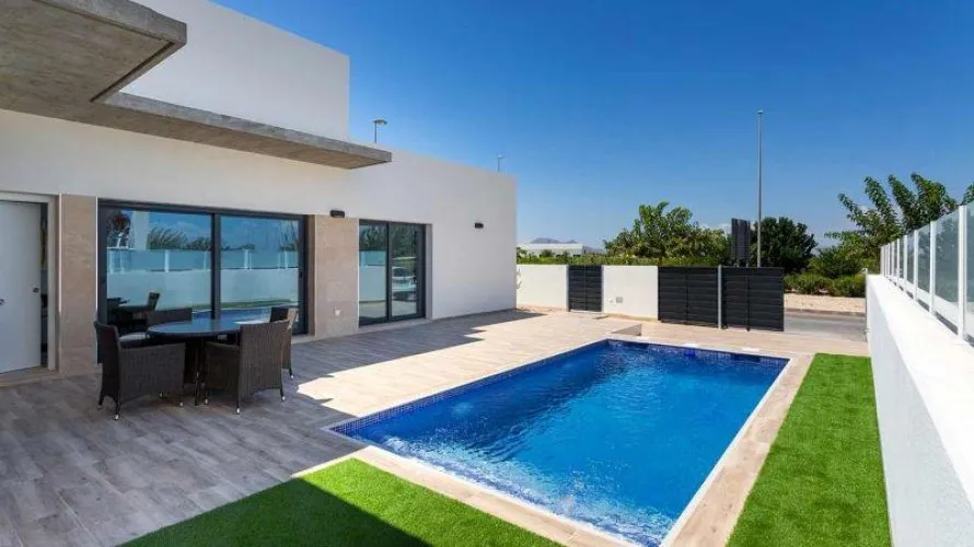 Villa de 3 dormitorios en Daya Nueva, España No. 31832 № 4