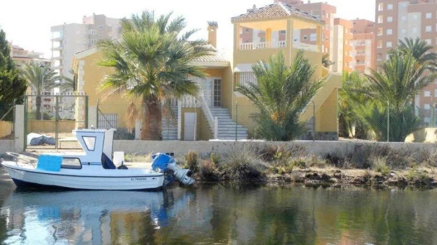 Villa de 3 dormitorios en La Manga del Mar Menor, Spain No. 31826 № 12