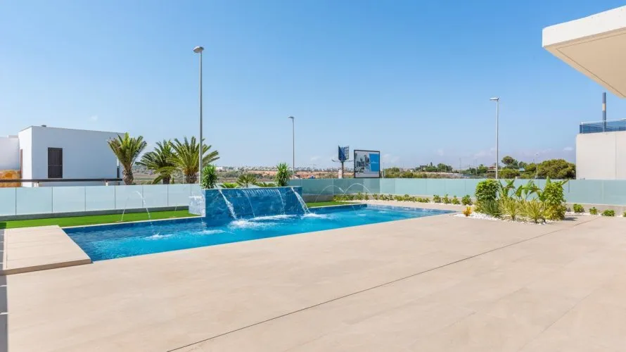 Villa de 3 dormitorios en Campoamor, España No. 32033 № 22