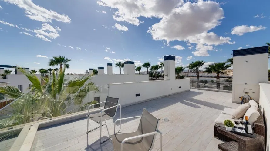 Villa de 3 dormitorios en La Zenia, Spain No. 31807 № 19